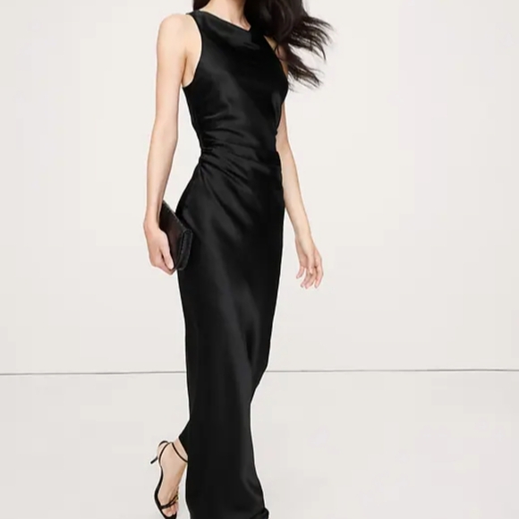 Banana Republic Dresses & Skirts - Banana Republic Black Maxi Dress